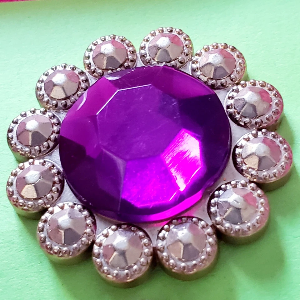 Vintage Purple Rhinestone Buttons 3cm Gold-Toned Surround Faceted Sewing Closure - Image 4 of 4