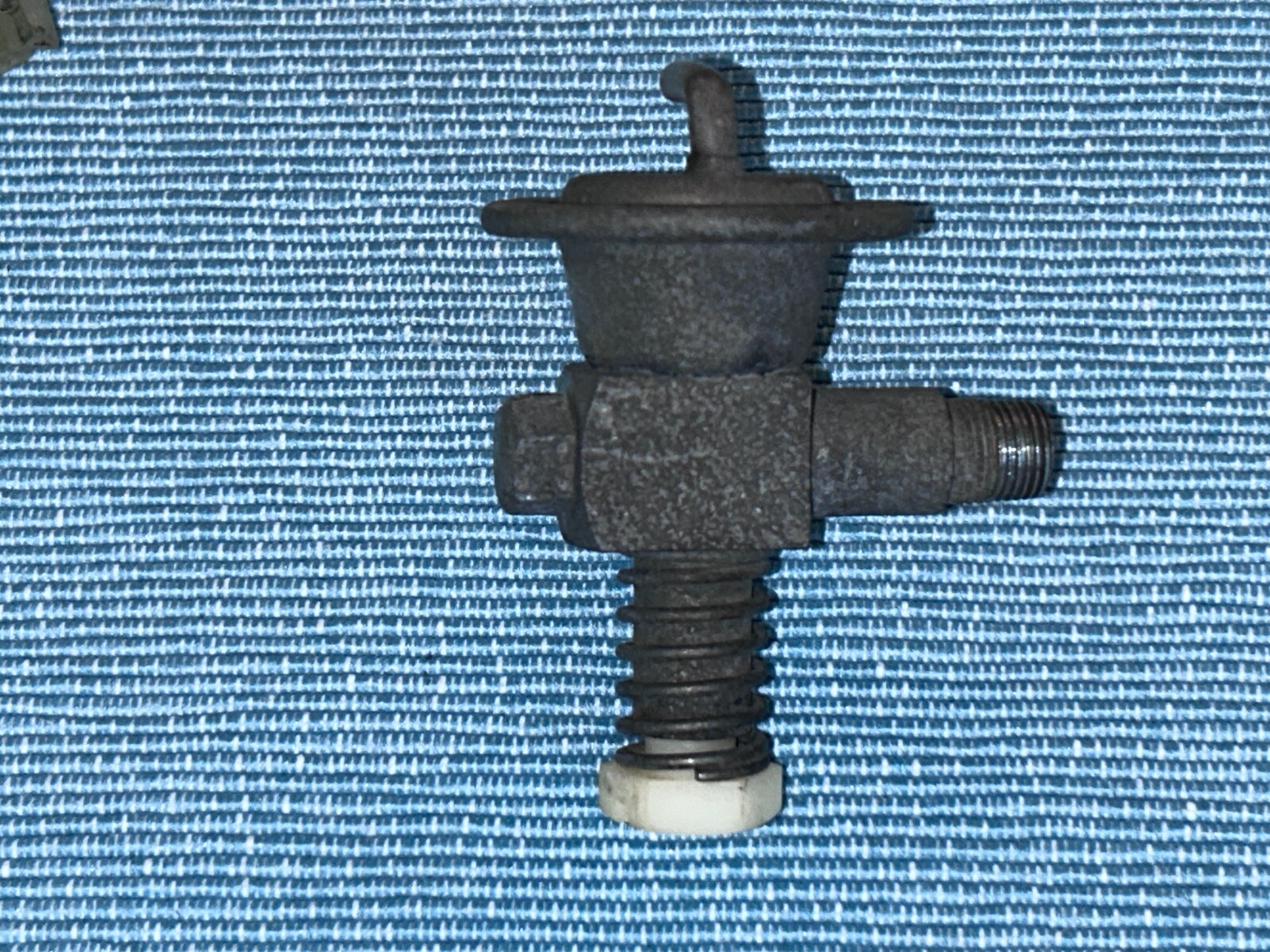 Picture 2 of 5