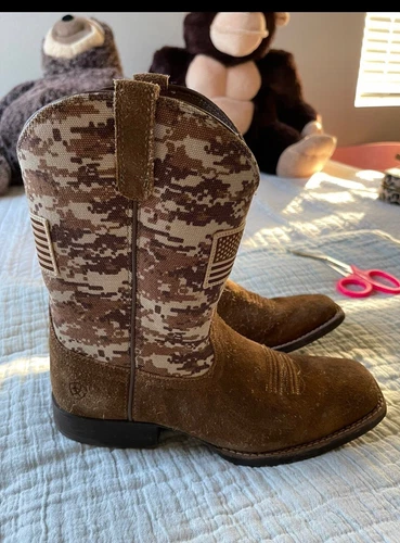 Ariat Patriot Boots Kids Cowboy Sand Camo Square Toe Boot Youth Size 5