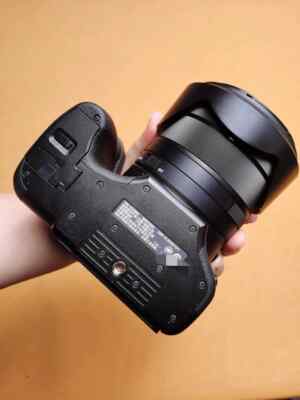 Sony DSC-RX10 III rx10m3 Cyber-shot F2.4 24-600mm Digital Still