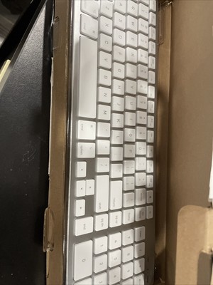 Yivandi BK348 Wireless Bluetooth Keyboard