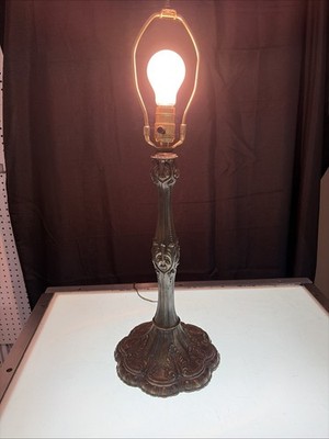 Meyda Tiffany 10104 Traditional One Light Table Base 