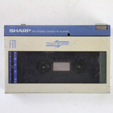 Tragbarer Kassetten Player Sharp QT-19XB-1 Silber Defekt Gebraucht