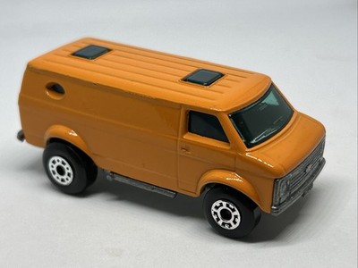 Matchbox Superfast Chevy Van Nr. 68 orange 1979  1:64