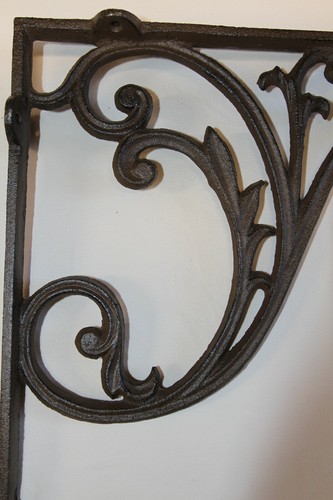 Elegant Mailbox Post Project Corbel / Solid Cast Iron, 16 inch, B-85 - Picture 9 of 9