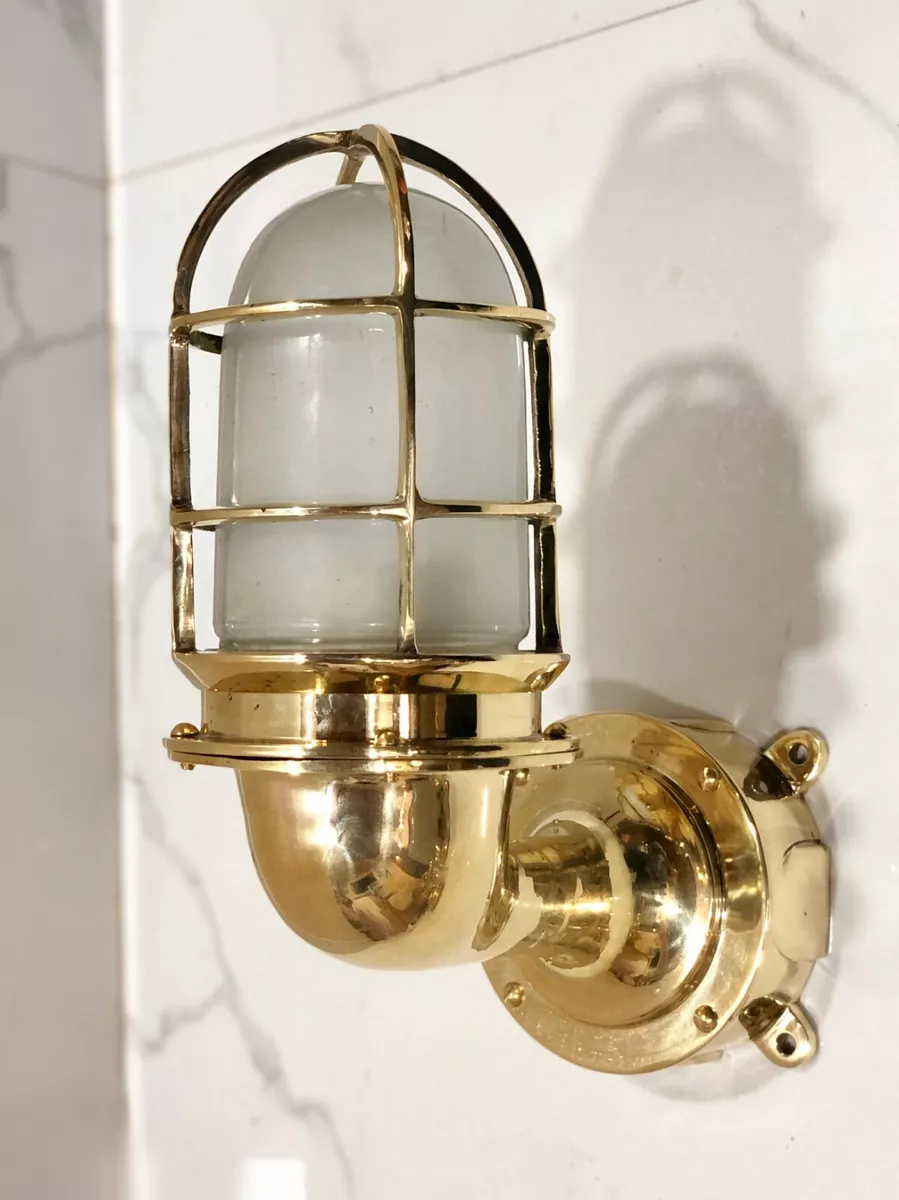 Marine light fixture deals