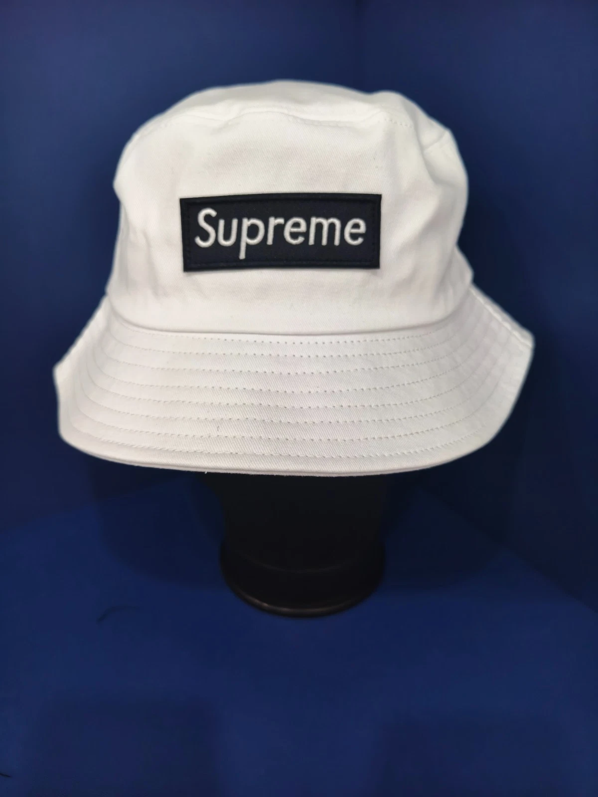 Supreme Men's white Outdoor Sports Bucket Hat Casual Cap