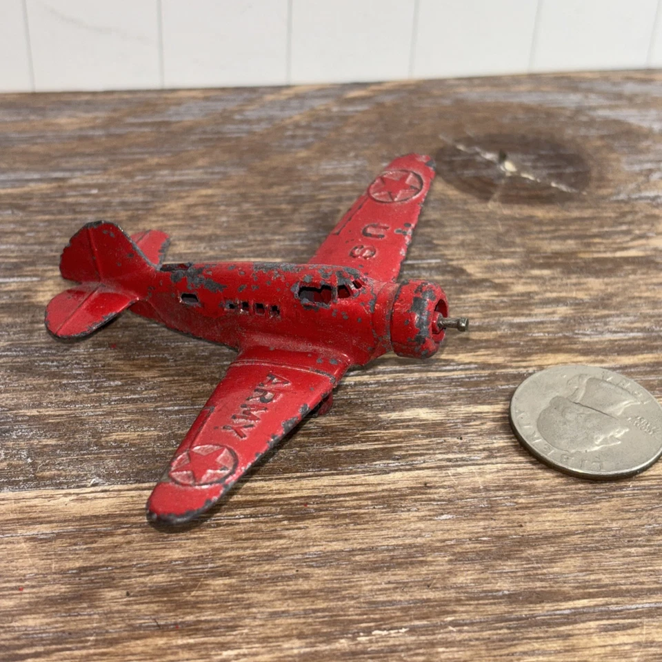 Vintage Barclay US Army Airplane Red 4” Wing Spread Needs Blades And Tires - Image 2 of 4