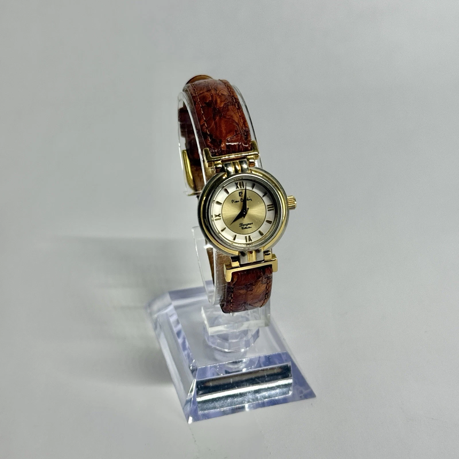 PIERRE CARDIN Designer Quartz Gold Tone Women Vintage Watch W495 *WORKING