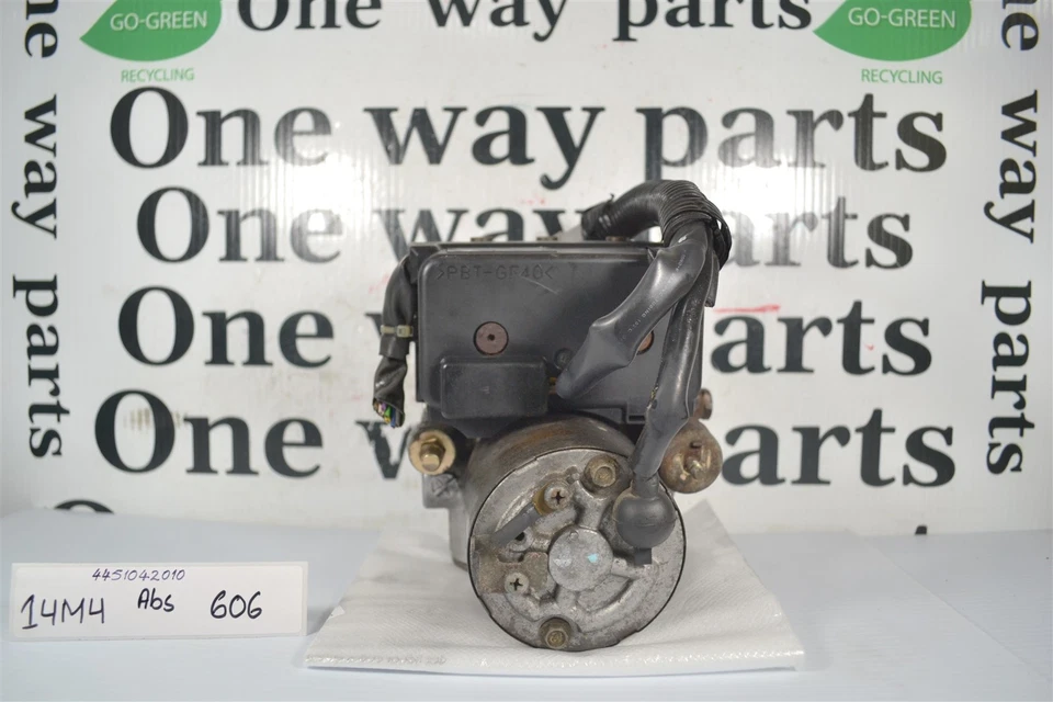 4451042010 Toyota RAV4 1996 ABS módulo de control de bomba de freno antibloqueo OEM 14M4 606 Foto 4 de 4