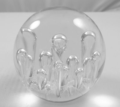 M Design Art Clear Rising Bubble Paperweight PW-839