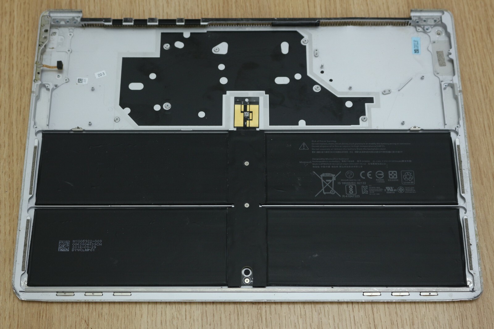 Microsoft Surface Laptop 2 1769 Bottom Case Housing Battery 