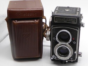 Rollei Rolleicord V (K3C) TLR Film 6x6 Camera Schneider-Kreuznach 75/3.5 Lens
