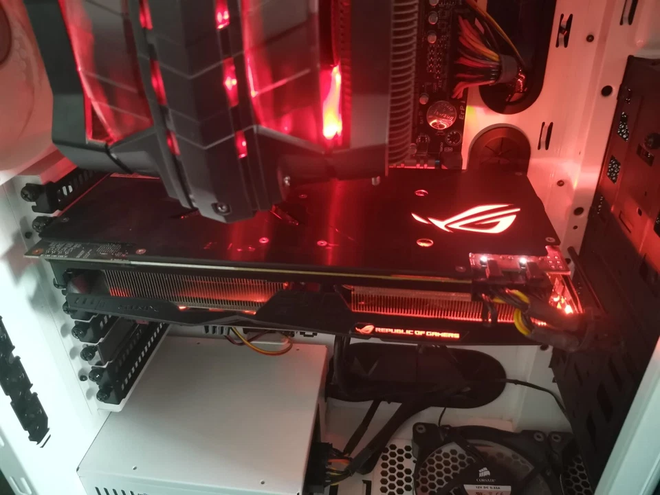 Componentes PC Gaming, Gráfica/ RAM / Procesador / Placa Base - Imagen 4 de 4