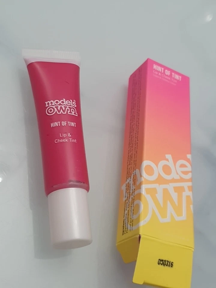 Models Own Hint of Tint Lip & Cheeky Color Wild Berry 04 Dark Pink Liquid Blush - Image 2 of 4