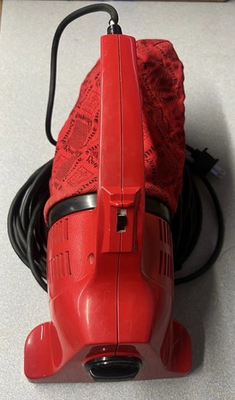 #ad Vintage Royal Dirt Devil Hand Vac Model 103 Red Corded Made In The USA $18.99