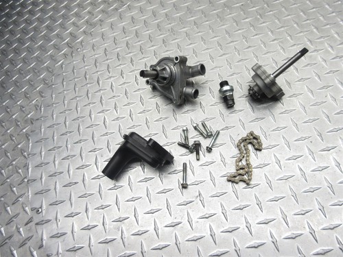 2019 18-19 Suzuki GSXR250 GSX250R GSX 250 Engine Oil Water Pump Chain Housing