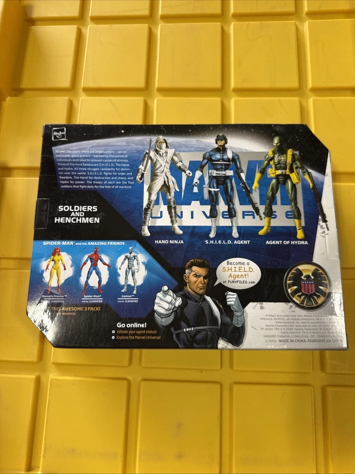 Universo Marvel 3.75 Toys R Us Figuras Exclusivas Soldados y Secuaces Nuevo H1 Foto 2 de 2