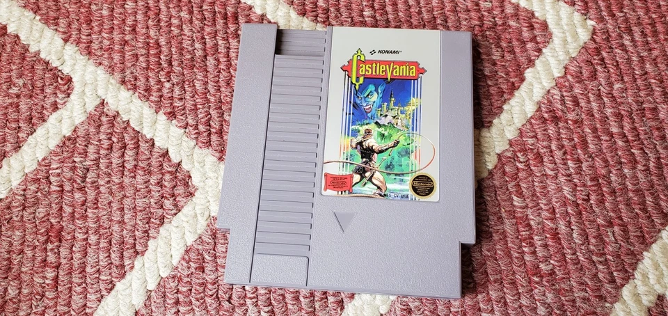 Castlevania NES Hang Tab Box Complete CIB Five 5 Screw 1st Print Box & Manual !! - Image 2 of 4