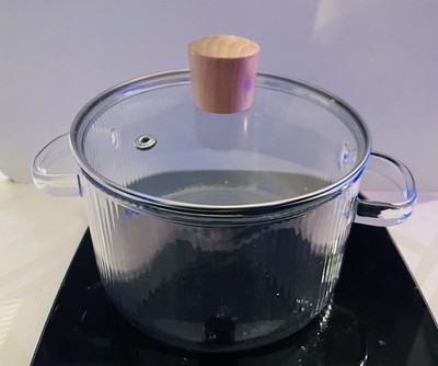 Brand New Ribbed Glass Cooking Pot with Lid   Heat-Resistant Original Box