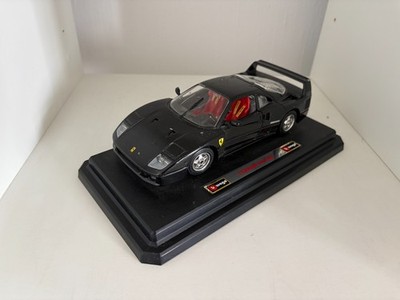 Bburago Ferrari F40 Schwarz Made in Italy Modellauto Sammler Ferrari F40 Sockel