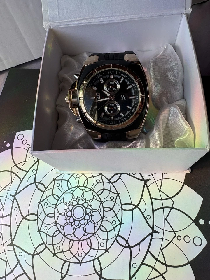 V6 Super Speed Faux Chronograph Sports Style Quartz Men’s Watch No V0048 - Image 4 of 4