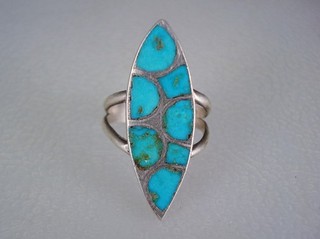 VINTAGE ZUNI STERLING SILVER & TURQUOISE "FISH SCALE" INLAY RING size 6