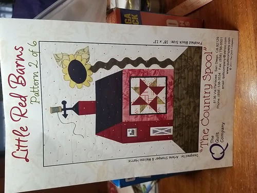 2011 The Quilt Co Little Red Barn #2 18"×13" Finished Block Uncut