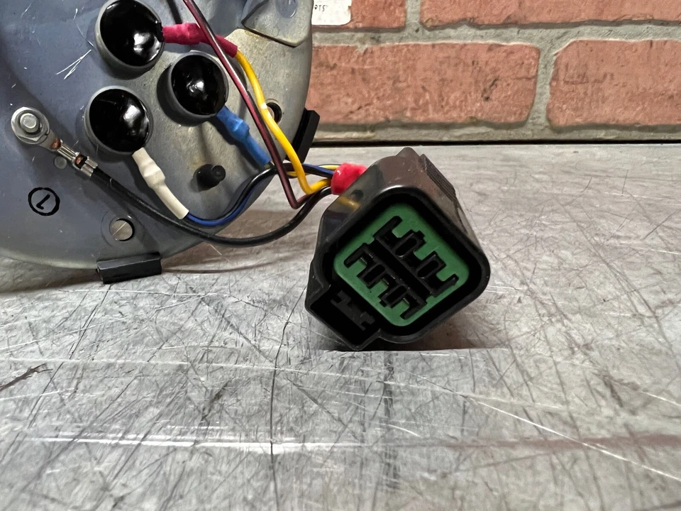 1991-1999 Mitsubishi 3000GT VR4 Stealth бензобак отправитель блок новый OEM - Изображение 4 из 4