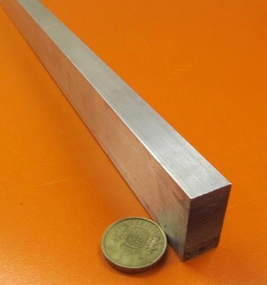 Barra de aluminio 2024 T351, 5/8" (.625") de grosor x 1 1/4" de ancho x 36" de largo Foto 3 de 4