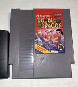 Cartucho y cubierta antipolvo Double Dragon (Nintendo Entertainment System, 1988) NES