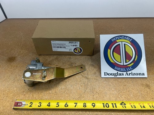 Delay Type Leveling Valve. S&S# S-8481 Hadley H00450CE, Mack 20QE3126, 306212 - Picture 2 of 10