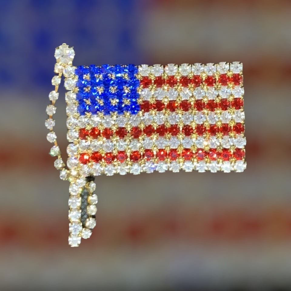 Vintage Rhinestone American Flag With Rhinestone Rope Pin Brooch. 2x2 ...