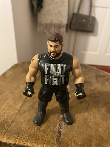 WWE KEVIN OWENS Retro Series 4 Mattel Wrestling Fi...
