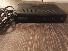 RCA DTA800B Digital-to-Analog TV Converter Box - Tested And Working No Remote