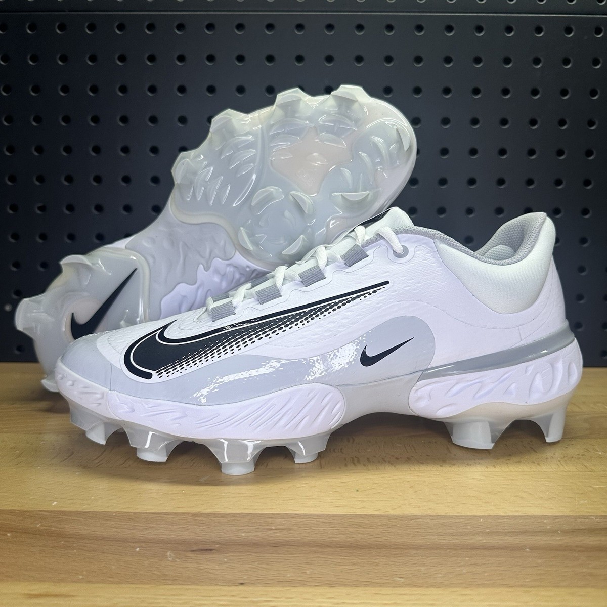 Nike Alpha Huarache Elite 4 MCS Low White Wolf Baseball Cleats