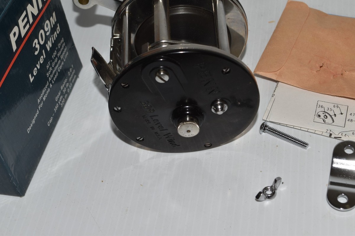 NEW OLD STOCK UNUSED VTG Penn 309m Level Wind w/papers, tools, box