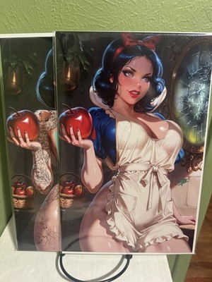 Artist Alley Snow White Poison Apple Nice and Nude Virgin Variant Set