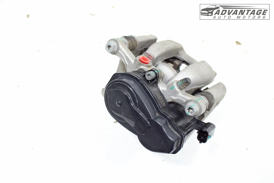 CHEVROLET TRAX 2024-25 TRACCIÓN DELANTERA DISCO TRASERO IZQUIERDO ABS PINZA DE FRENO Y ACTUADOR OEM Foto 4 de 4