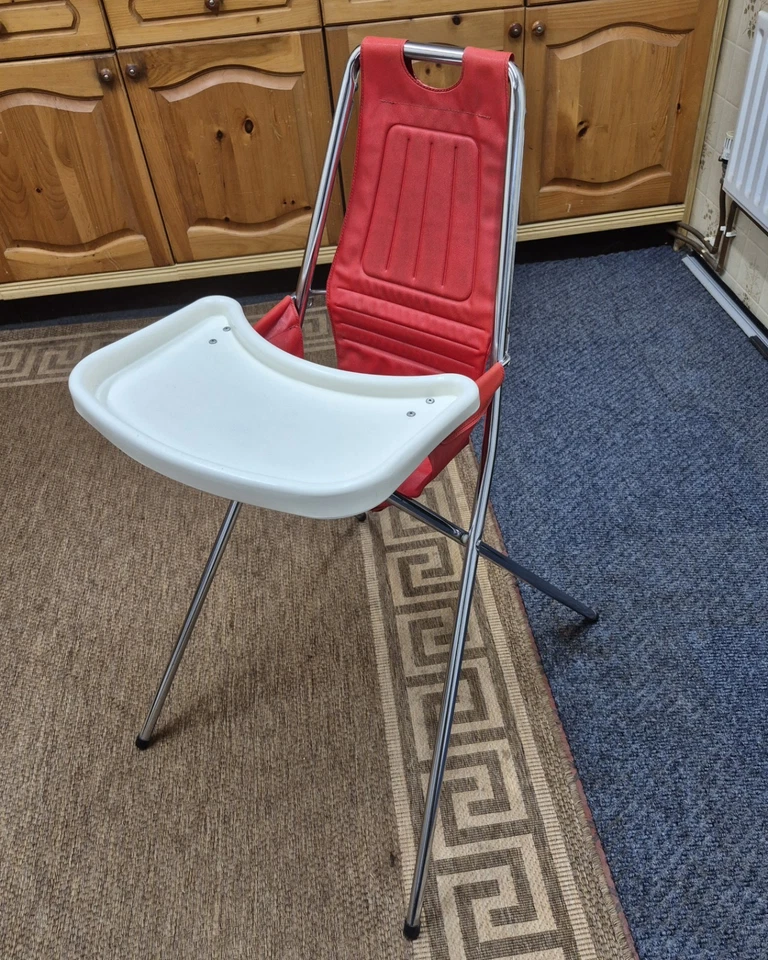 Rare 1960s / 70s folding Metal Vinyl High Chair Vintage Collapsible Film Prop - Image 4 of 4