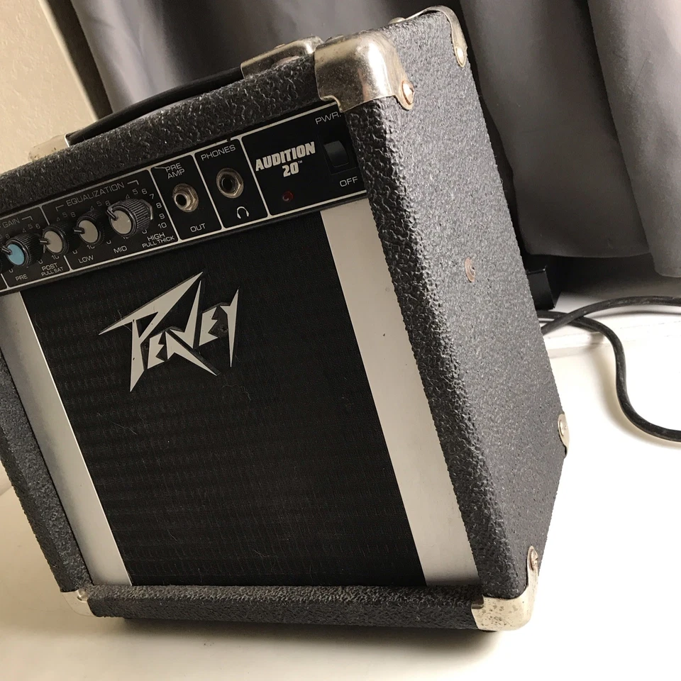 Peavey Audition 20 Guitar Amplifier - Image 2 of 4