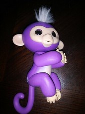 WowWee Fingerlings BABY MONKEY  MIA  PURPLE