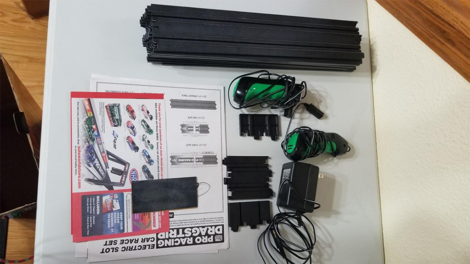 Auto World 2011 HO Champions Challenge Pro Racing Dragstrip Slot Car