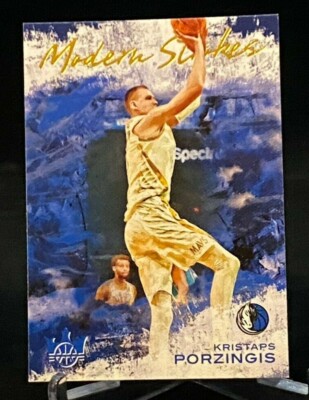 2020-21 Court Kings Modern Strokes #22 Kristaps Porzingis Dallas Mavericks