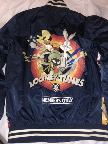 Members Only Looney Tunes Bomber Jacket Vintage Small Martian Cartoon Bugs Bunny - Picture 3 of 3