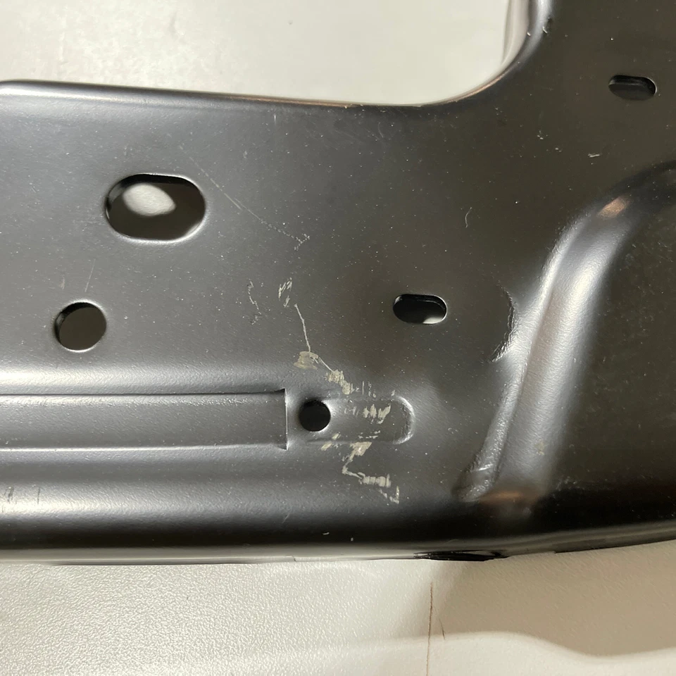 Bumper Bracket For 2015-2021 Chevrolet Colorado Rear Passenger Lower 23124073 - Image 2 of 4