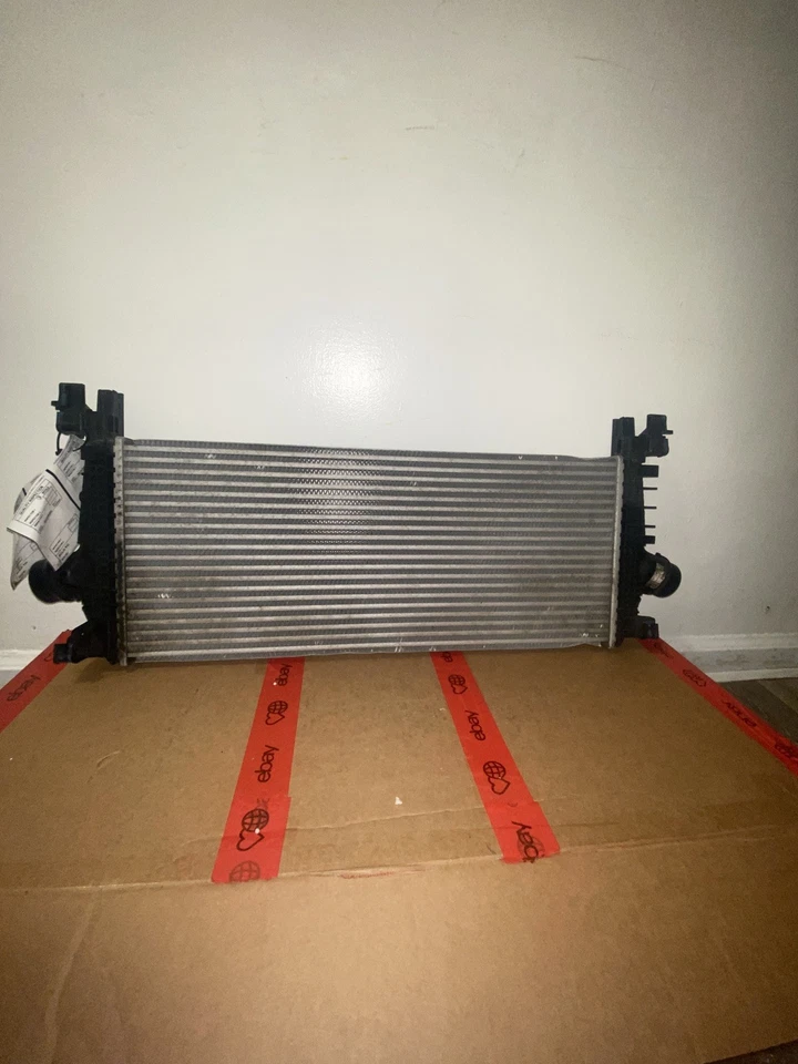 Intercooler usado se adapta a: Chevrolet Cruze MT 2014 grado A Foto 4 de 4
