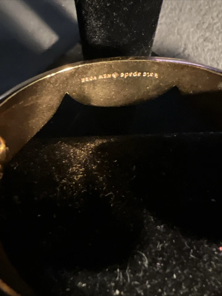 Brazalete Kate Spade festoneado azul real Foto 2 de 4