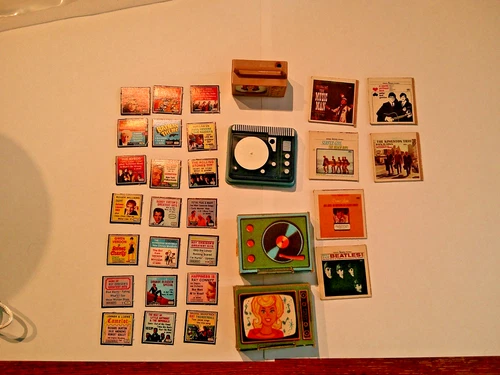 VINTAGE 1962 BARBIE DREAM HOUSE  CARDBOARD RECORD ALBUMS player Skipper Room