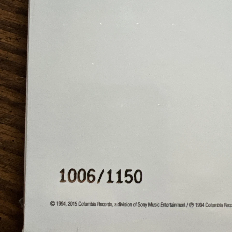 Mariah Carey - Merry Christmas [Limited UltraDisc One-Step 33.3rpm Vinyl LP Set] Foto 3 de 3